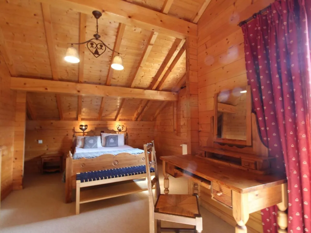 Chalet 5 Chambres Pour 10 Pers, Proche Ski Bus, Terrasse, Buanderie, Tout Confort - Fr-1-572-27 Araches-la-Frasse