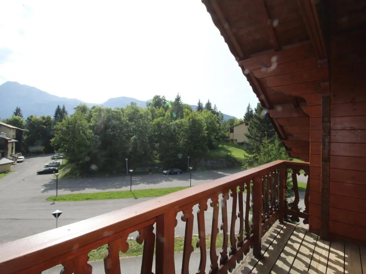 Chalet 5 Chambres Pour 10 Pers, Proche Ski Bus, Terrasse, Buanderie, Tout Confort - Fr-1-572-27 Araches-la-Frasse 0*,  France